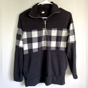 Women’s Quarter-Zip